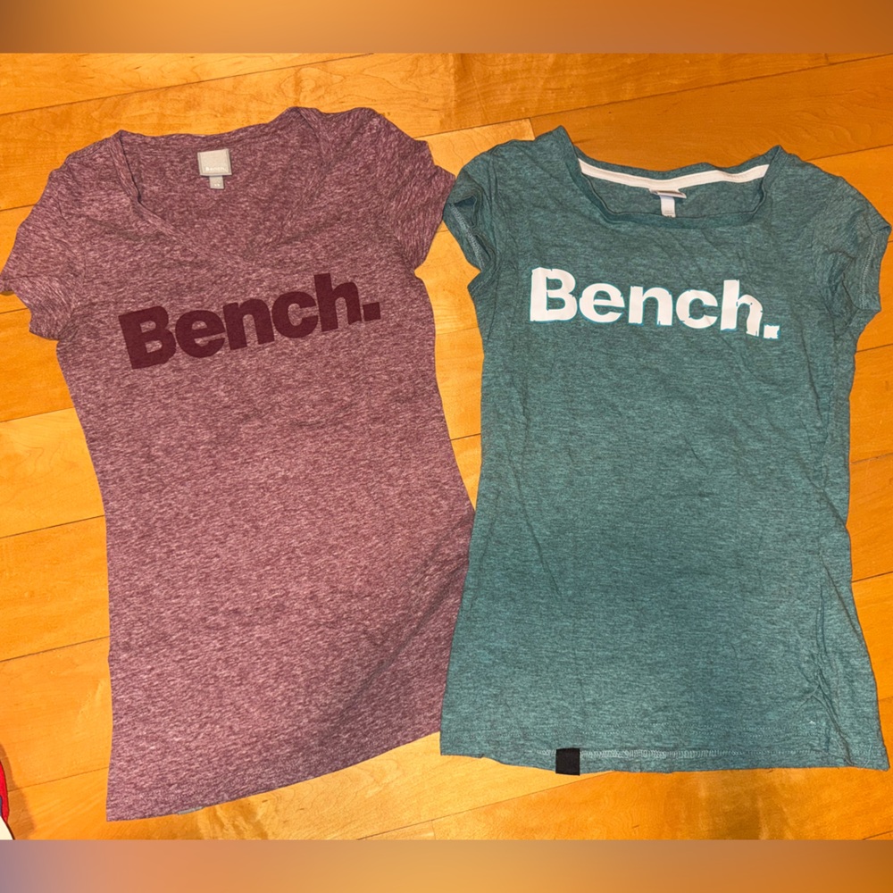 2- pack XS Bench tshirts